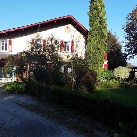 Chez Cecile Et Jean-No Bed and Breakfast Gan Buitenkant foto